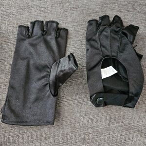 Women Black Solid Fingerless Clothing Outdoor Halloween Anti-Skid Gloves